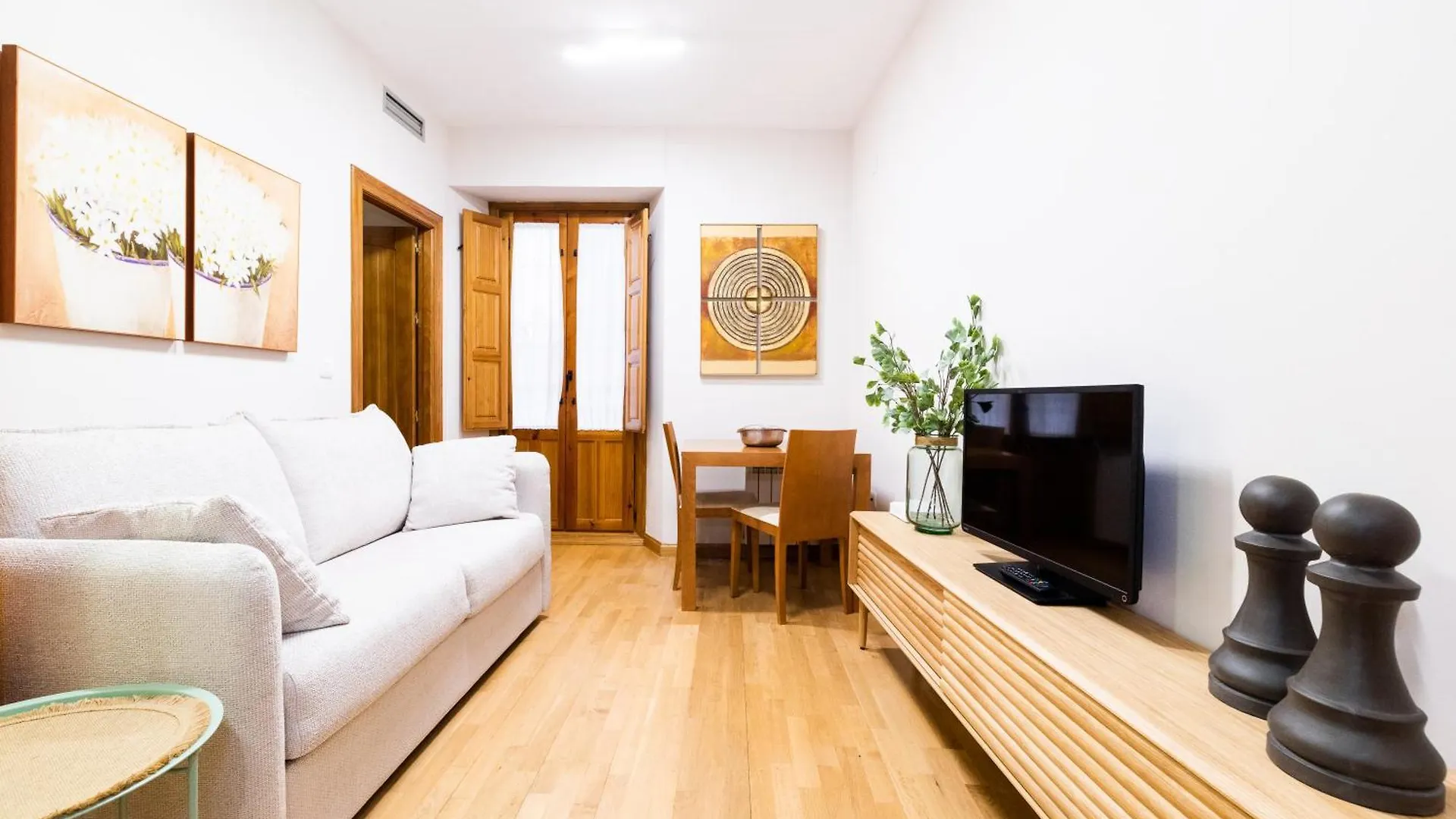 Apartamento Precioso Piso En Pleno Centro De Granada Junto A Iglesia De San Matias