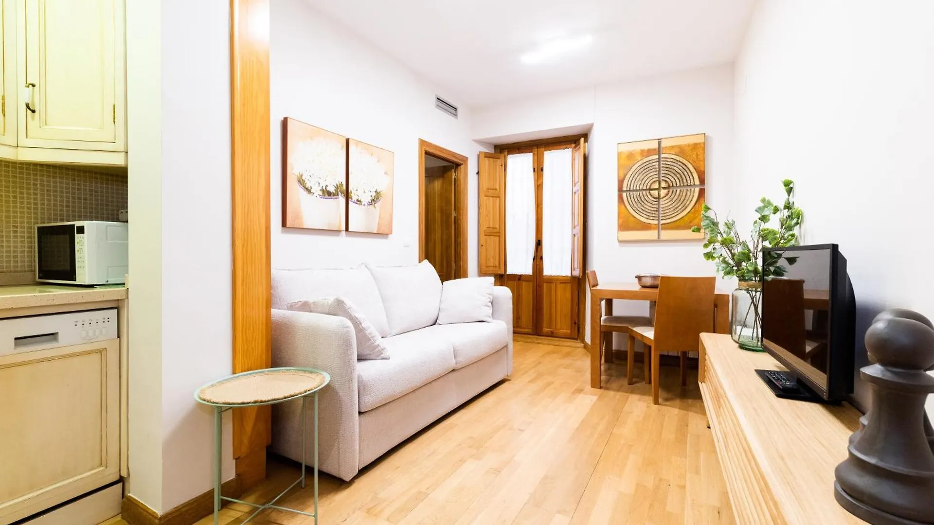 Apartamento Precioso Piso En Pleno Centro De Granada Junto A Iglesia De San Matias